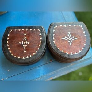 VINTAGE Pair of Wooden Trinket Boxes with Exquisite Mother of Pearl Inlay Design